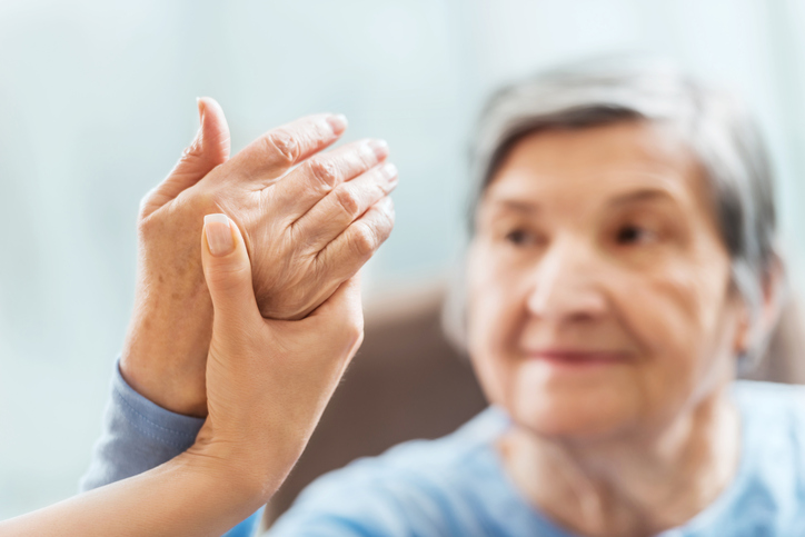 Cómo distinguir la artritis de la artrosis: dos graves enfermedades que no  debes confundir